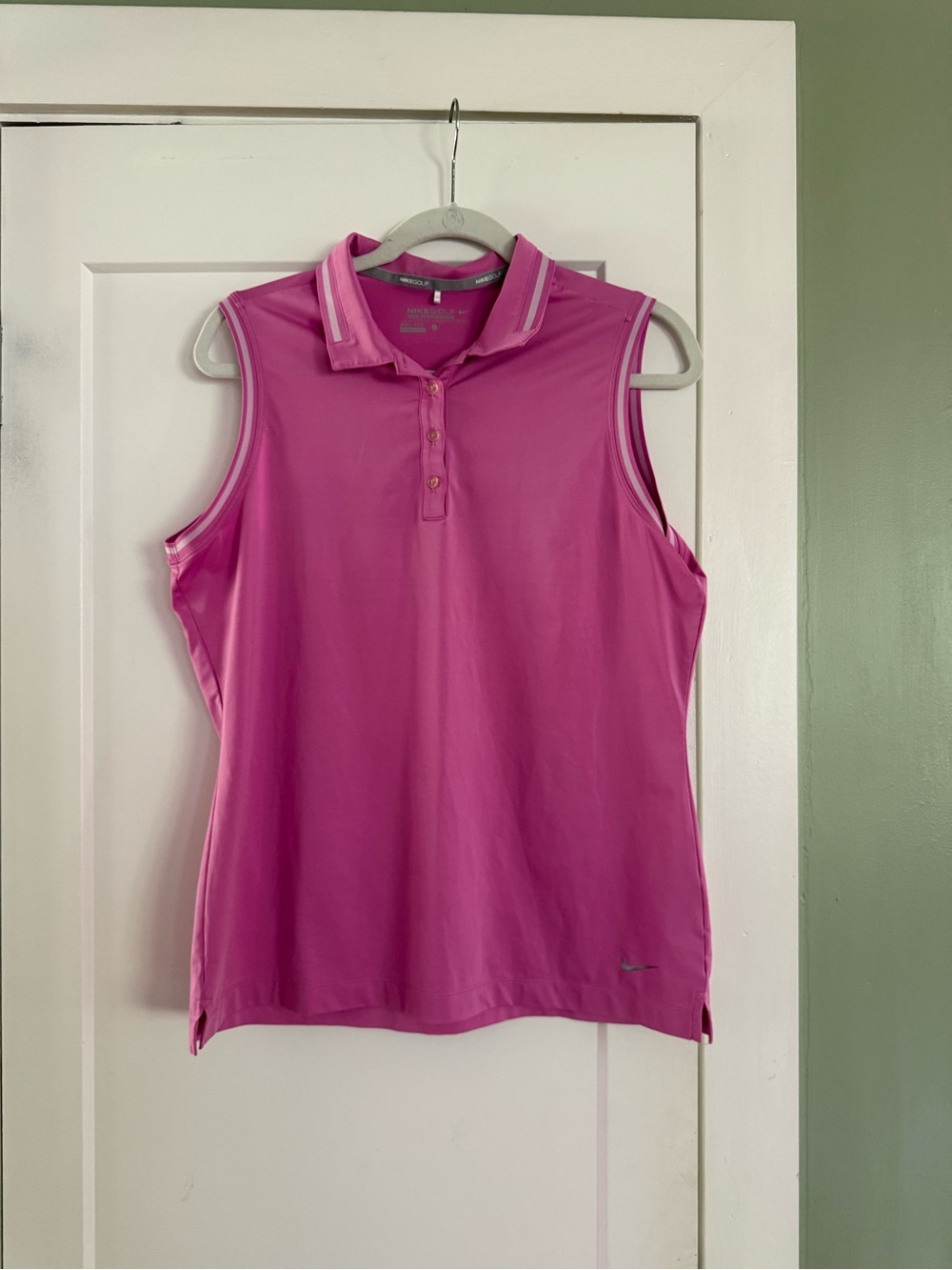 Nike Golf Women's Sleeveless Polo Shirt Size Large Pink - Picture 1 of 3
